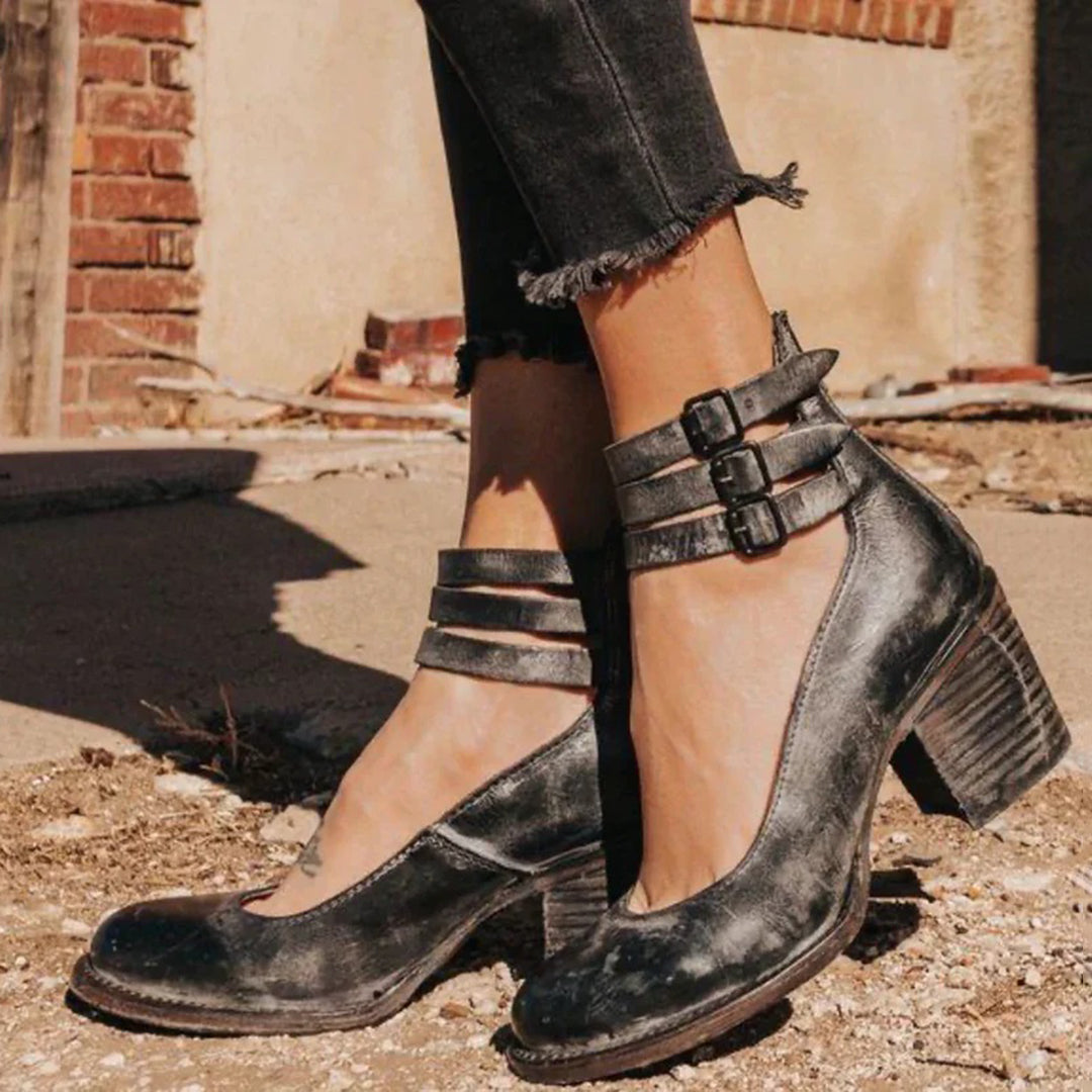 Samantha | Elegant Leather Pumps