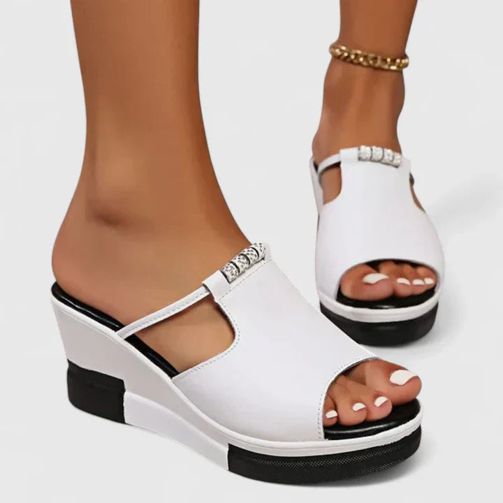 Martha | Chic Orthopedic Sandals