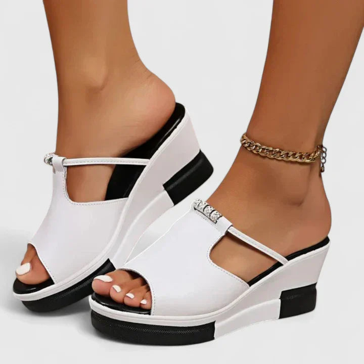 Martha | Chic Orthopedic Sandals