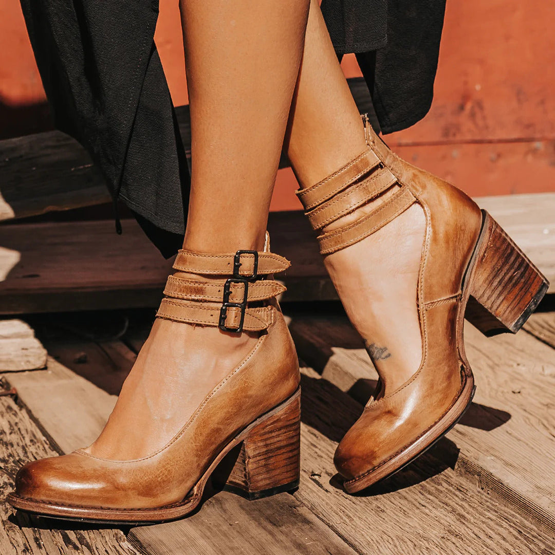 Samantha | Elegant Leather Pumps