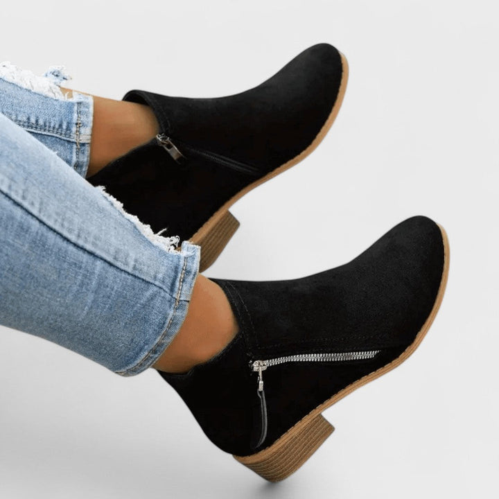 Whitney | Orthopedic Walking Boots
