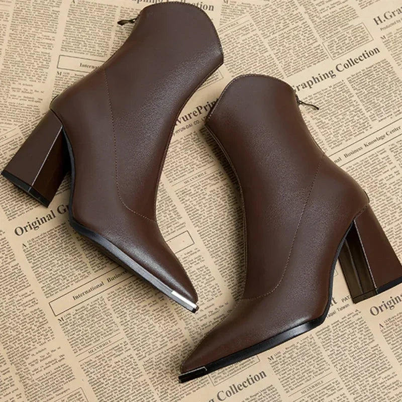 Amy | Elegant Leather Heelss