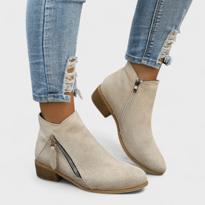 Whitney | Orthopedic Walking Boots