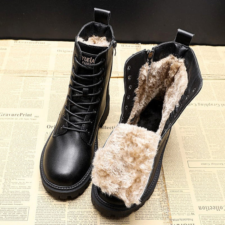 Mia® | High-quality stylish boots